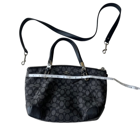 Coach Purse - Picture 2 of 4